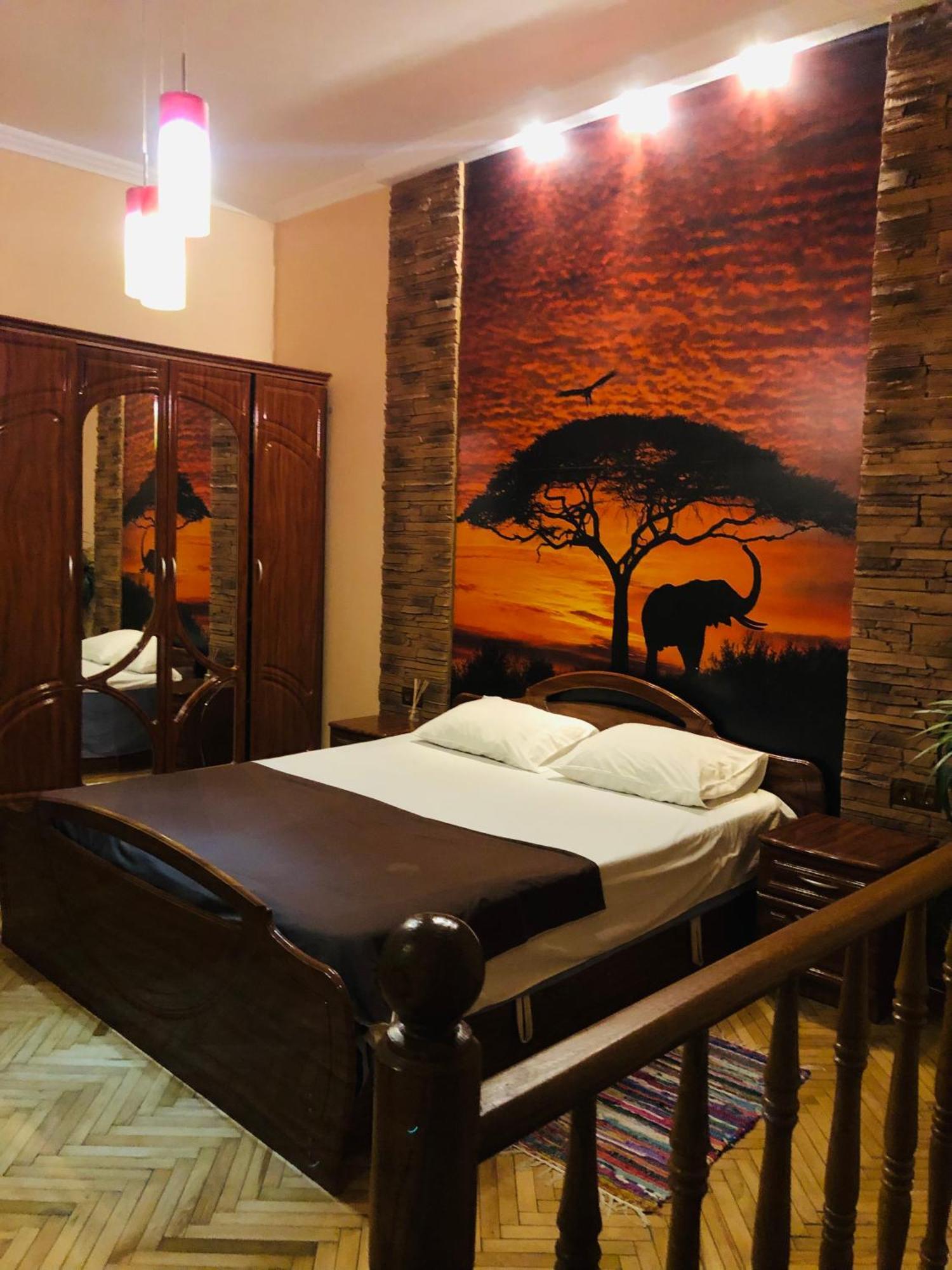 2 Rooms Central Anna Apartment Львов Экстерьер фото