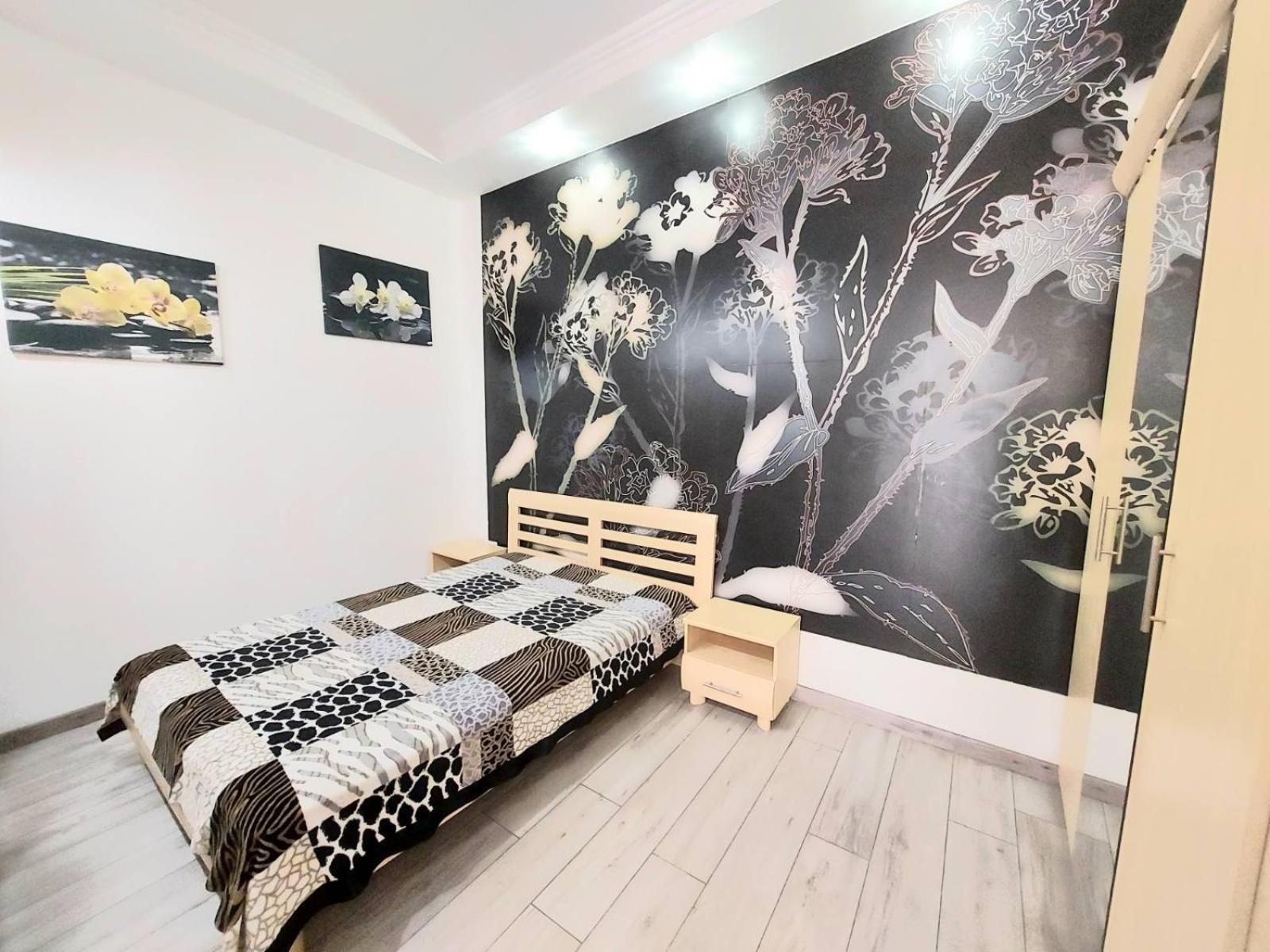 2 Rooms Central Anna Apartment Львов Экстерьер фото