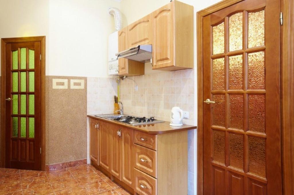 2 Rooms Central Anna Apartment Львов Экстерьер фото